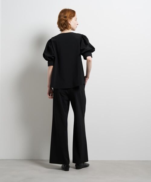 LANVIN en Bleu（ランバンオンブルー）の「ポリエステルツイルギャザースリー ブブラウス（シャツ/ブラウス・レディース・ブラック/オフホワイト/ネイビー・38）」の6枚目の写真