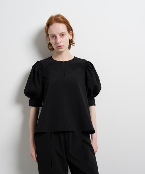 LANVIN en Bleu（ランバンオンブルー）の「ポリエステルツイルギャザースリー ブブラウス（シャツ/ブラウス・レディース・ブラック/オフホワイト/ネイビー・38）」の9枚目の写真