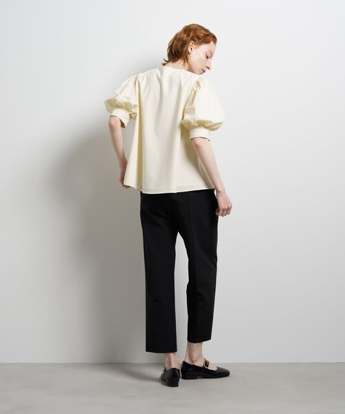 LANVIN en Bleu（ランバンオンブルー）の「ポリエステルツイルギャザースリー ブブラウス（シャツ/ブラウス・レディース・ブラック/オフホワイト/ネイビー・38）」の15枚目の写真