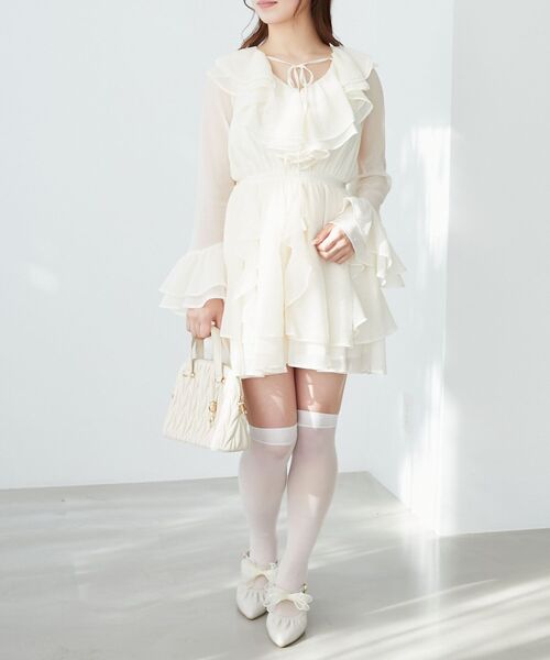 MAJESTIC LEGON(マジェスティックレゴン)の「エアリーラッフルフリルミニワンピース(ワンピース・レディース・ブラック/アイボリー/ホワイト系その他2・MEDIUM)」の11枚目の写真