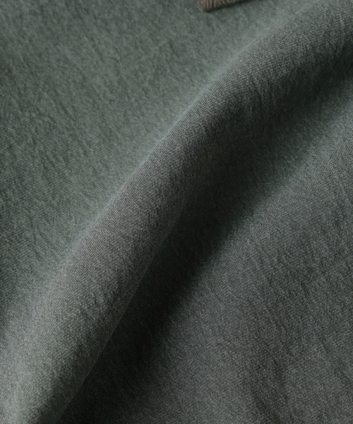 JOURNAL STANDARD（ジャーナルスタンダード）の「リランチェ ピグメント オーバー パンツ（スラックス・メンズ・ブラック/カーキ/グレー/ブラウン・SMALL/MEDIUM/LARGE）」の6枚目の写真