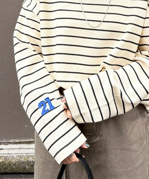 fredy emue（フレディエミュ）の「ニットソーボーダーBIGプルオーバー（Tシャツ/カットソー・レディース・ホワイト系その他/ブラック系その他・38）」の12枚目の写真