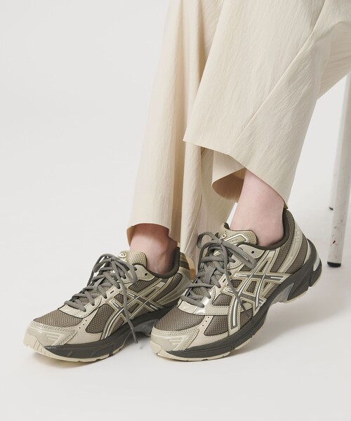 ASICS(アシックス)の「<asics>GEL-1130/スニーカー(スニーカー・レディース・ダークグレー/モカ・25cm/23.5cm/24.5cm/24cm)」の19枚目の写真