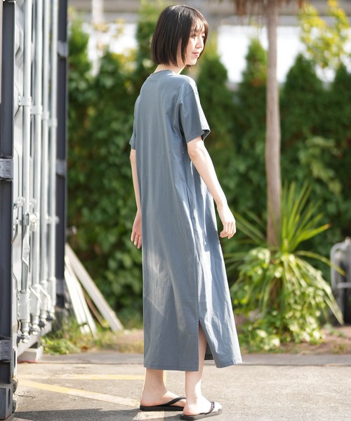 THE NORTH FACE(ザノースフェイス)の「THE NORTH FACE/ザ・ノース・フェイス ワンピース S/S FD Flower Logo Onepiece Crew NTW32632(ワンピース・レディース・スモークグレー/オフホワイト/ブラック・L/M/S/XL)」の21枚目の写真