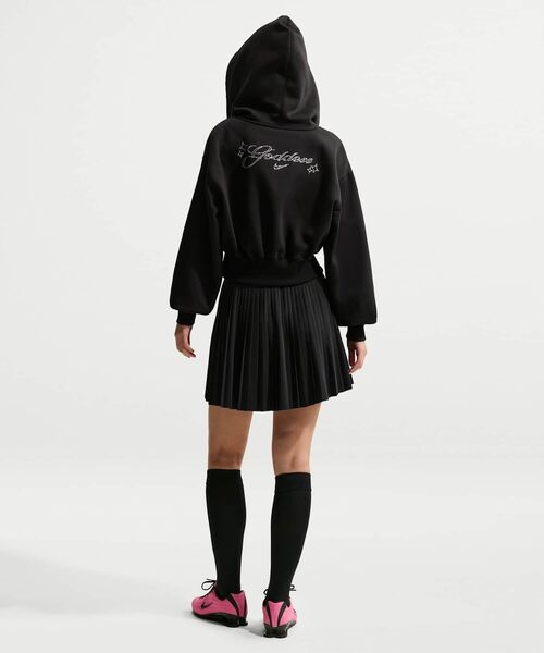 NIKE（ナイキ）の「ナイキ スポーツウェア フェニックス フリース ウィメンズ ルーズ クロップド フルジップ パーカー / Nike Sportswear Phoenix Fleece Women's Loose Cropped Full-Zip Hoodie IQ1256-010 Black（パーカー・レディース・ブラック・XL/L/M/S/XS）」の4枚目の写真