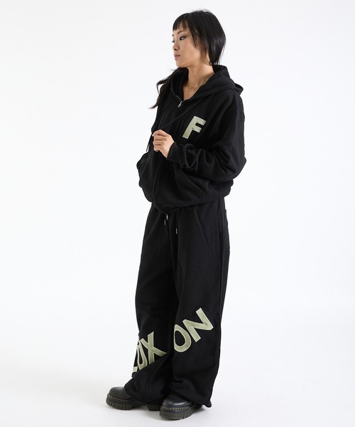 FTW（エフティダブリュー）の「VELOUR PATCH ZIP HOODIE（パーカー・レディース・ブラック/グレー・SMALL/MEDIUM/LARGE）」の14枚目の写真