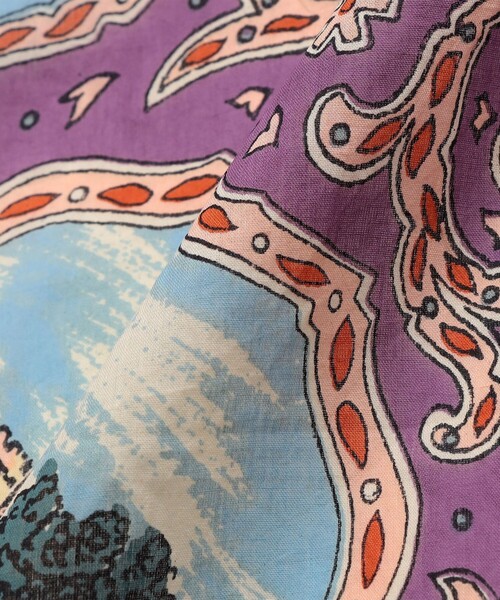 SHIPS（シップス）の「BINDU:ワイト MAP スカーフ（マフラー・レディース・ラベンダー・ONE SIZE）」の3枚目の写真