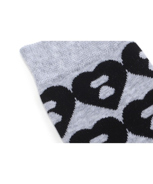 A BATHING APE(アベイシングエイプ)の「BIG HEART MONOGRAM INTARSIA SOCKS(ソックス/靴下・レディース・ブラック/グレー/ホワイト・FREE)」の9枚目の写真