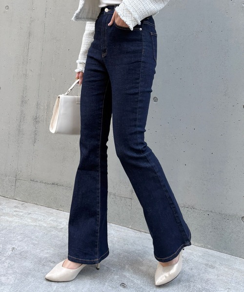 INGNI SOELA（イングソエラ）の「【INGNI　SOELA】美脚ストレッチフレアデニムパンツ／WEB限定（デニムパンツ・レディース・ブルー/インディゴブルー/ブラック・S/M）」の20枚目の写真