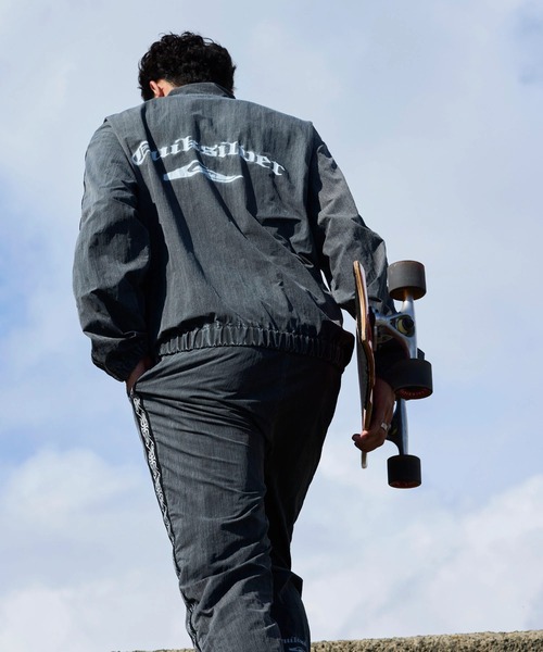 Quiksilver（クイックシルバー）の「QUIKSILVER メンズ/ユニセックス SURF SK8 JACKET フルジップジャケット ルーズフィット<MERCURY COLLECTION> 【2026年春夏モデル】/クイックシルバーナイロンブルゾン（ブルゾン・メンズ・ブラック/インディゴブルー・LARGE/MEDIUM/X-LARGE）」の5枚目の写真