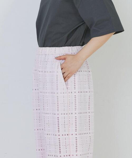 conges payes ADIEU TRISTESSE（コンジェ ペイエ アデュートリステス）の「チェックエンブロイダリーパンツ（その他パンツ・レディース・ブラック/ピンク・38）」の17枚目の写真