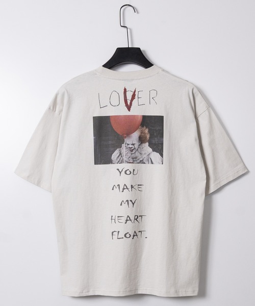 JOHN'S CLOSET(ジョンズクローゼット)の「【15】〔IT/イット〕 ペニーワイズ アソートプリント ユーズドライク半袖Tシャツ(Tシャツ/カットソー・メンズ・ホワイト系2/ホワイト系1/ブラック系1/ホワイト系4/ブラック系3/ブラック系4/ブラック系2/ホワイト系3・MEDIUM/X-LARGE/LARGE)」の14枚目の写真