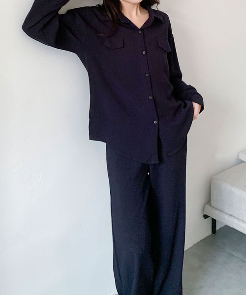 LOWO(ロワ)の「なめらかオーバーシャツ セミワイドパンツ セットアップ(セットアップ・レディース・ネイビー/ブルーグレー/アイボリー/ブラウン・FREE)」の12枚目の写真