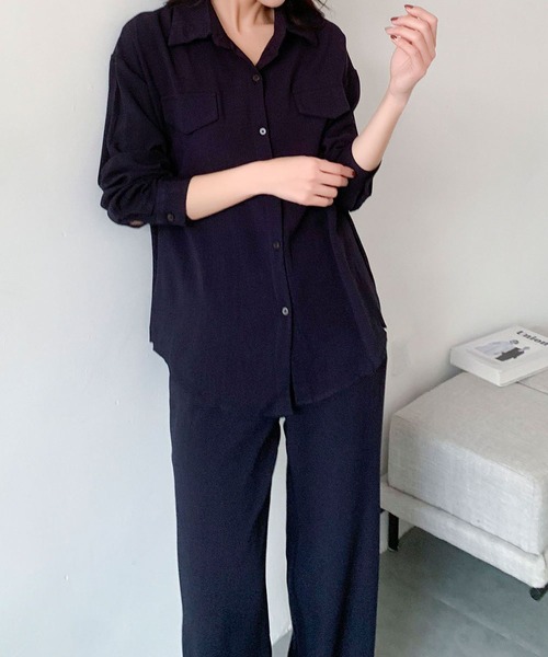 LOWO(ロワ)の「なめらかオーバーシャツ セミワイドパンツ セットアップ(セットアップ・レディース・ネイビー/ブルーグレー/アイボリー/ブラウン・FREE)」の13枚目の写真