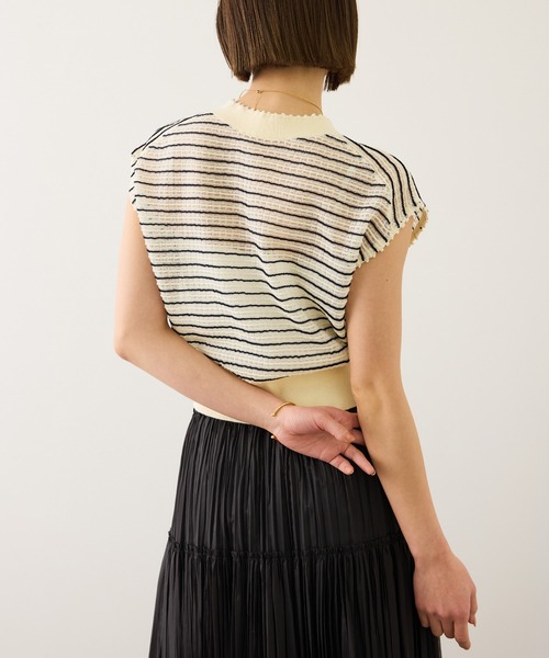 ROPE'（ロペ）の「ピンタックシアーノースリーブサマーニット/イージーケア（ニット/セーター・レディース・ホワイト系その他/クリーム・FREE）」の4枚目の写真