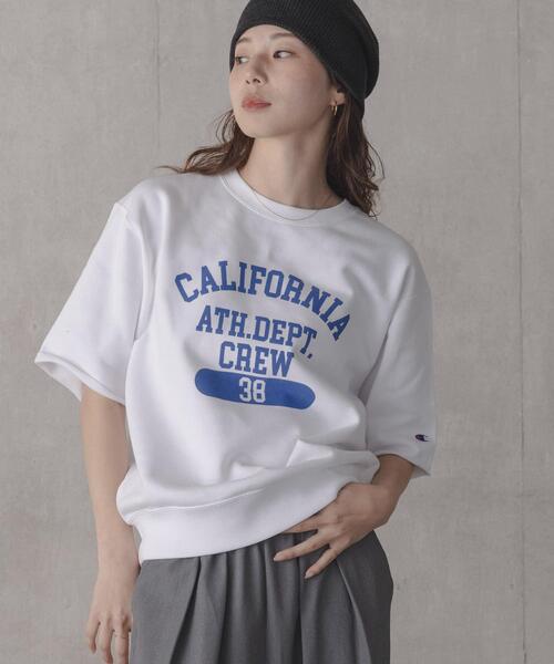 URBAN RESEARCH Sonny Label（アーバンリサーチサニーレーベル）の「『別注』CHAMPION×Sonny Label　ロゴスウェットTシャツ（スウェット・レディース・ホワイト系その他/ホワイト/ブルー/ネイビー・LARGE/MEDIUM）」の2枚目の写真