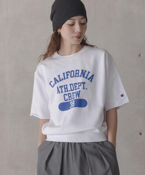 URBAN RESEARCH Sonny Label（アーバンリサーチサニーレーベル）の「『別注』CHAMPION×Sonny Label　ロゴスウェットTシャツ（スウェット・レディース・ホワイト系その他/ホワイト/ブルー/ネイビー・LARGE/MEDIUM）」の6枚目の写真