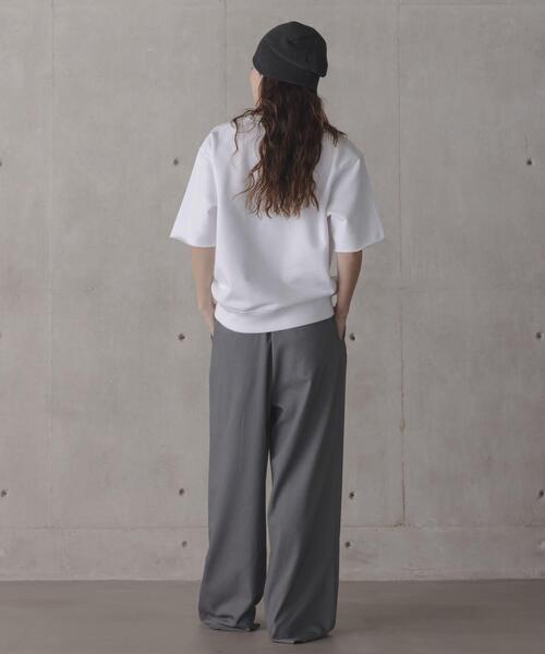 URBAN RESEARCH Sonny Label（アーバンリサーチサニーレーベル）の「『別注』CHAMPION×Sonny Label　ロゴスウェットTシャツ（スウェット・レディース・ホワイト系その他/ホワイト/ブルー/ネイビー・LARGE/MEDIUM）」の11枚目の写真