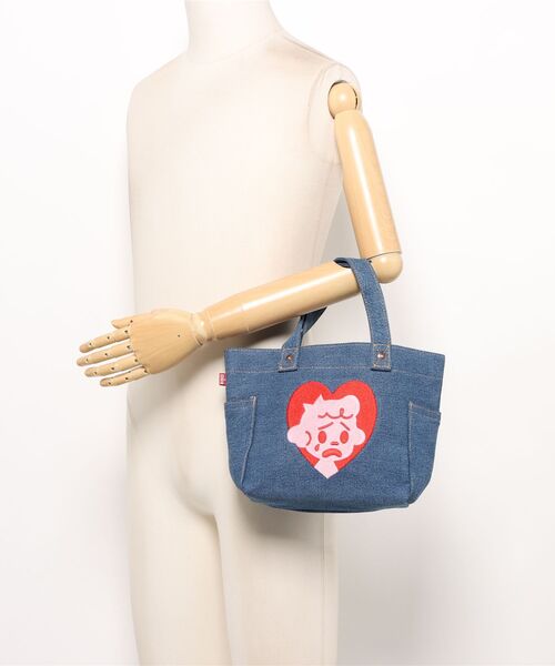 salle de bal(サルデバル)の「【 OSAMU GOODS / オサムグッズ 】EDWIN x OSAMU GOODS デニムトートバッグ ベティ NJI(トートバッグ・レディース・ネイビー・FREE)」の2枚目の写真