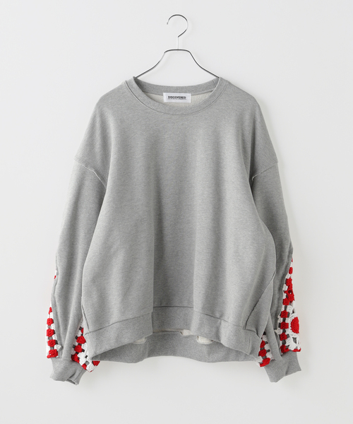 DISCOVERED(ディスカバード)の「DISCOVERED / ディスカバード PLAYCARD CROCHET SLEEVE SWEAT(スウェット・メンズ・グレー/ブラック・3)」の2枚目の写真