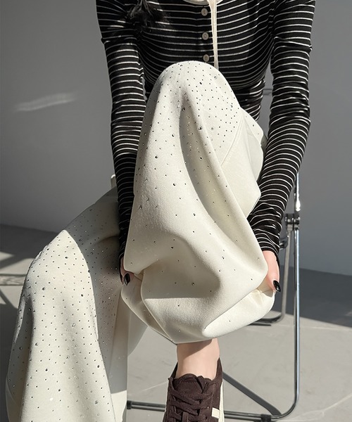 LAFFMO（ラフモ）の「スパンコール付きスウェットカーブパンツ（その他パンツ・レディース・ベージュ/グレー・F）」の8枚目の写真