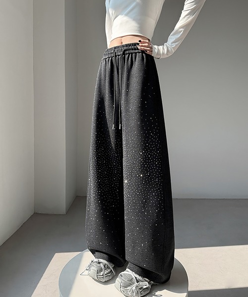 LAFFMO（ラフモ）の「スパンコール付きスウェットカーブパンツ（その他パンツ・レディース・ベージュ/グレー・F）」の12枚目の写真