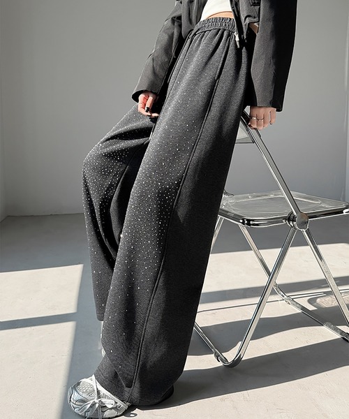 LAFFMO（ラフモ）の「スパンコール付きスウェットカーブパンツ（その他パンツ・レディース・ベージュ/グレー・F）」の14枚目の写真