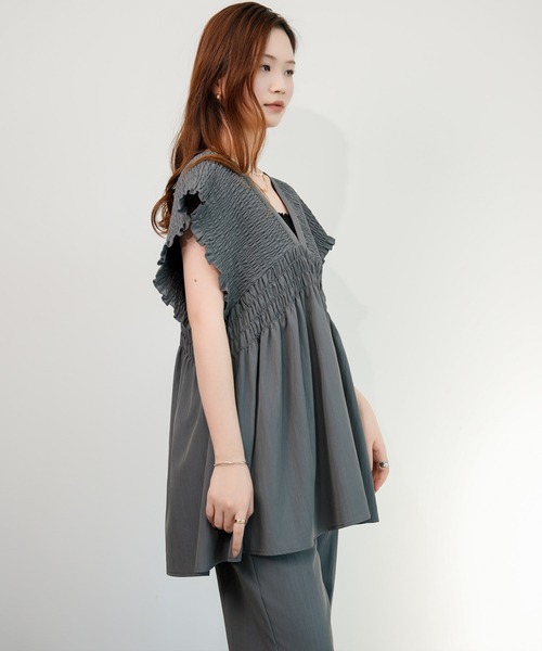 DRESS PLUS(ドレスプラス)の「楊柳素材が涼しげなセットアップ(セットアップ・レディース・グレー/ブラック/ダークベージュ・M)」の11枚目の写真