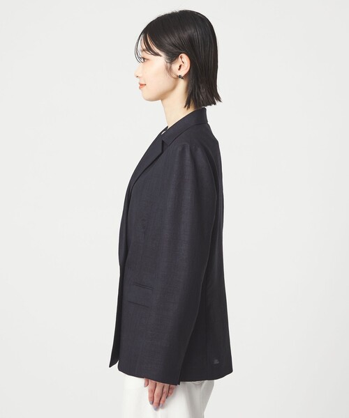 green label relaxing（グリーンレーベルリラクシング）の「［size SHORTあり］ライト リネンライク ジャケット UVカット 通気性（テーラードジャケット・レディース・ダークブラウン/ネイビー/ナチュラル・40/38/36/SHORT）」の18枚目の写真
