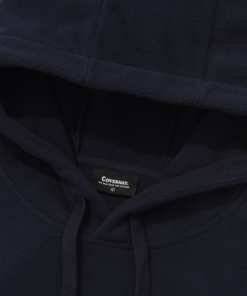 COVERNAT(カバーナット)の「Cロゴフリースオーバーサイズフードパーカー ネイビー(パーカー・レディース・その他・SMALL/MEDIUM)」の4枚目の写真