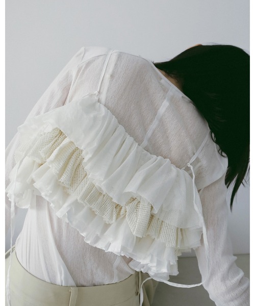 anuke(アンヌーク)の「Mesh Frill Camisole(キャミソール・レディース・ホワイト/ブラック・FREE)」の5枚目の写真