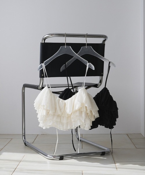 anuke(アンヌーク)の「Mesh Frill Camisole(キャミソール・レディース・ホワイト/ブラック・FREE)」の11枚目の写真
