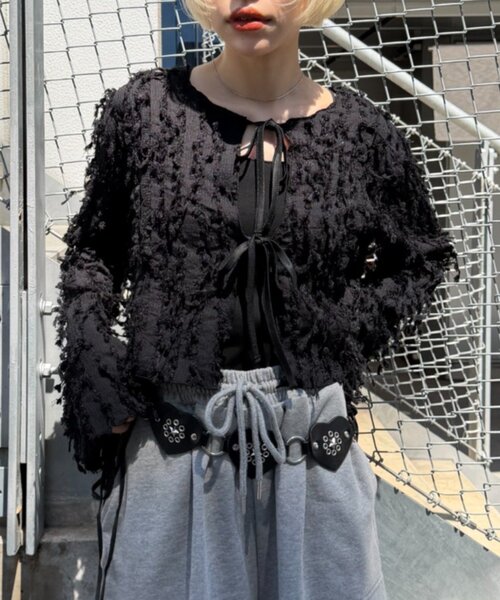 w closet(ダブルクローゼット)の「フリンジ前リボンボレロ カーディガン(シャツ/ブラウス・レディース・ブラック/アイボリー/ブルー/ピンク・FREE)」の10枚目の写真