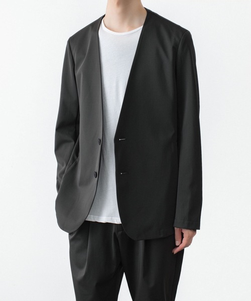 ATTACHMENT（アタッチメント）の「【LIMITED】LUCA MATTE TWIST COLLARLESS JKT / ルカマット ツイスト カラーレス JKT（テーラードジャケット・メンズ・カーキ/ブラック・3/2/1/4）」の4枚目の写真