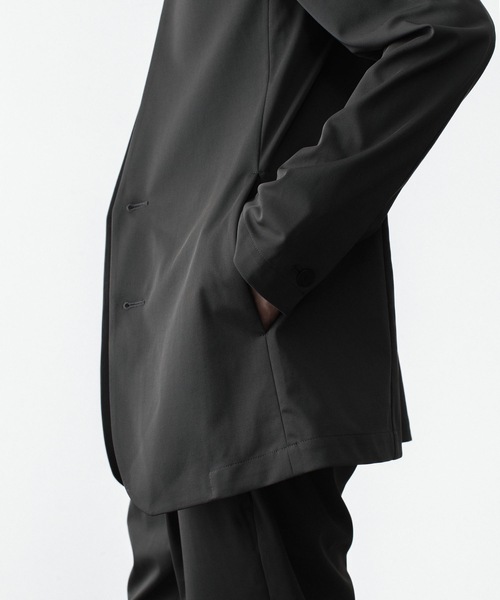ATTACHMENT（アタッチメント）の「【LIMITED】LUCA MATTE TWIST COLLARLESS JKT / ルカマット ツイスト カラーレス JKT（テーラードジャケット・メンズ・カーキ/ブラック・3/2/1/4）」の9枚目の写真
