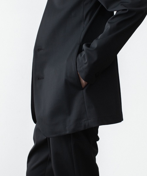 ATTACHMENT（アタッチメント）の「【LIMITED】LUCA MATTE TWIST COLLARLESS JKT / ルカマット ツイスト カラーレス JKT（テーラードジャケット・メンズ・カーキ/ブラック・3/2/1/4）」の20枚目の写真