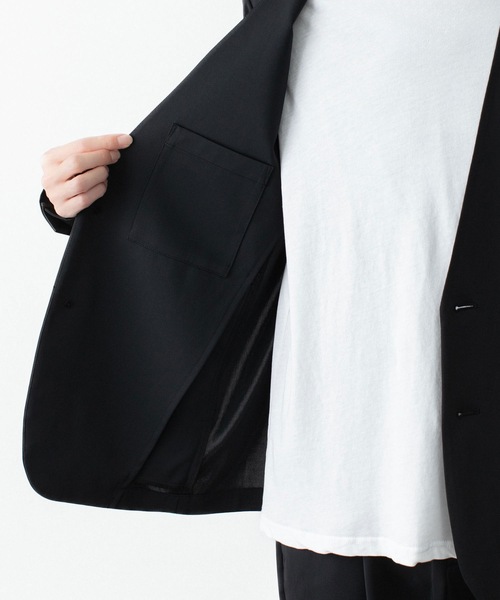 ATTACHMENT（アタッチメント）の「【LIMITED】LUCA MATTE TWIST COLLARLESS JKT / ルカマット ツイスト カラーレス JKT（テーラードジャケット・メンズ・カーキ/ブラック・3/2/1/4）」の21枚目の写真