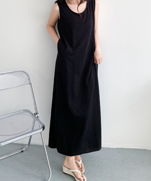 LOWO(ロワ)の「レイヤードノースリーブロングワンピース タンクトップ付き 2点セット(ワンピース・レディース・ホワイト/ブラック/カーキ・FREE)」の3枚目の写真