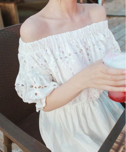 &soiree(アンドソワレ)の「2WAYレースドッキングフレアワンピース(ワンピース・レディース・ホワイト・X-LARGE/LARGE/MEDIUM/SMALL)」の5枚目の写真