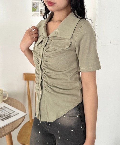 CLEA（クレア）の「襟付きフロントシャーリングトップス（Tシャツ/カットソー・レディース・アイボリー/カーキ/ブラック・FREE）」の15枚目の写真