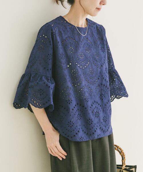 ITEMS URBANRESEARCH(アイテムズ アーバンリサーチ)の「スカラップスリーブレースブラウス(シャツ/ブラウス・レディース・ホワイト/ブルー/ブラック・FREE)」の18枚目の写真