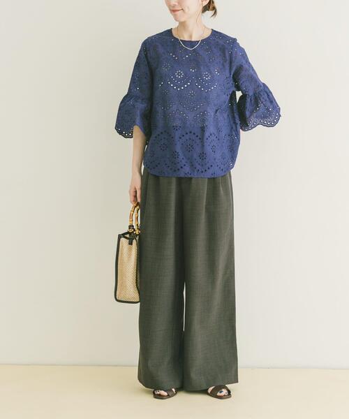 ITEMS URBANRESEARCH(アイテムズ アーバンリサーチ)の「スカラップスリーブレースブラウス(シャツ/ブラウス・レディース・ホワイト/ブルー/ブラック・FREE)」の21枚目の写真