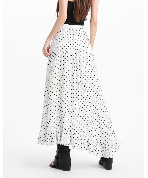 &soiree(アンドソワレ)の「アシンメトリードットフリルスカート(スカート・レディース・ホワイト/ブラック・SMALL/MEDIUM/LARGE/X-LARGE)」の8枚目の写真