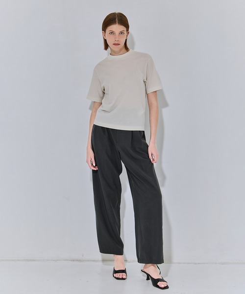 ATON（エイトン）の「【ATON/エイトン】FRESCA NUBUCK MOCK NECK T SHIRTS/ヌバックモックネックTシャツ（Tシャツ/カットソー・レディース・オフホワイト/ベージュ/チャコールグレー・1）」の12枚目の写真