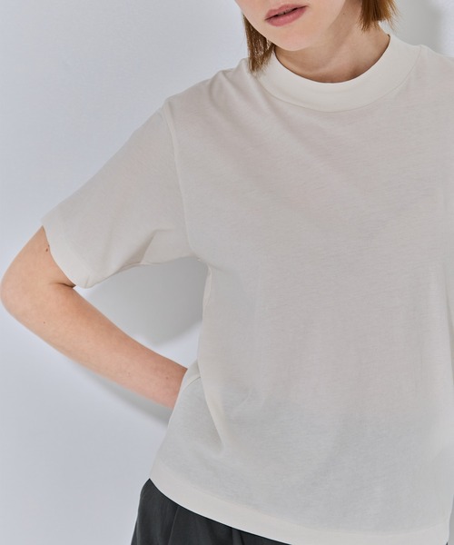 ATON（エイトン）の「【ATON/エイトン】FRESCA NUBUCK MOCK NECK T SHIRTS/ヌバックモックネックTシャツ（Tシャツ/カットソー・レディース・オフホワイト/ベージュ/チャコールグレー・1）」の16枚目の写真