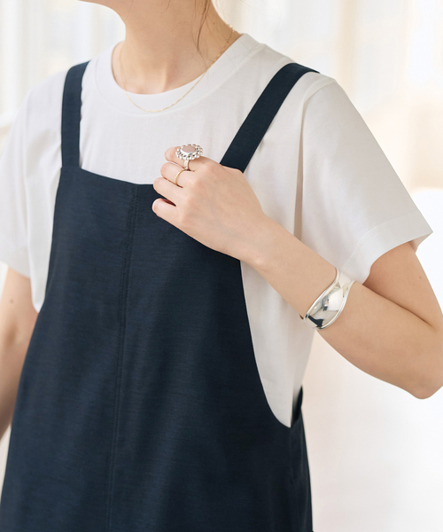 Spick & Span(スピックアンドスパン)の「《追加》汗染み防止ファインコットンTシャツ(Tシャツ/カットソー・レディース・ホワイト/ベージュ/ブラック/ライトグレー・FREE)」の10枚目の写真