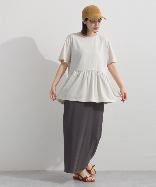 OMNES(オムネス)の「プレーティング天竺 切替ギャザーペプラム 半袖Tシャツ UVカット付(Tシャツ/カットソー・レディース・ネイビー/チャコールグレー/ライトグレー/ホワイト×ネイビー・FREE)」の16枚目の写真