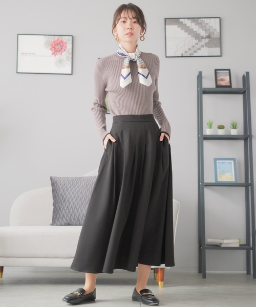美品 アルベルタフェレッティ ウールフレアスカート グレー I38*YC1563 セール】【 洗える / ストレッチ / セットアップ可能 】タックフレア