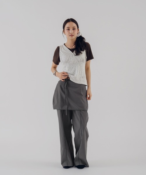 MUHET(ミュエータ)の「【set item】assorted flower tank top & t-shirt set / アソート花柄タンクトップ&Tシャツセット(Tシャツ/カットソー・レディース・ネイビー/ブラウン・FREE)」の12枚目の写真