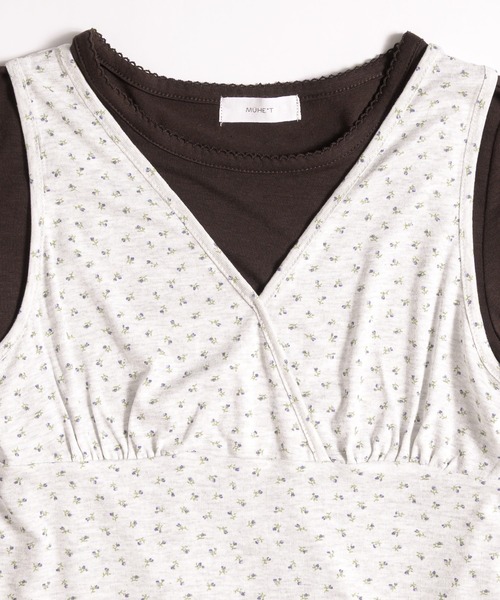 MUHET(ミュエータ)の「【set item】assorted flower tank top & t-shirt set / アソート花柄タンクトップ&Tシャツセット(Tシャツ/カットソー・レディース・ネイビー/ブラウン・FREE)」の3枚目の写真